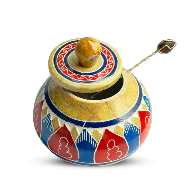 Pimenteira Medieval Rustica De Pedra Sabão Bordada