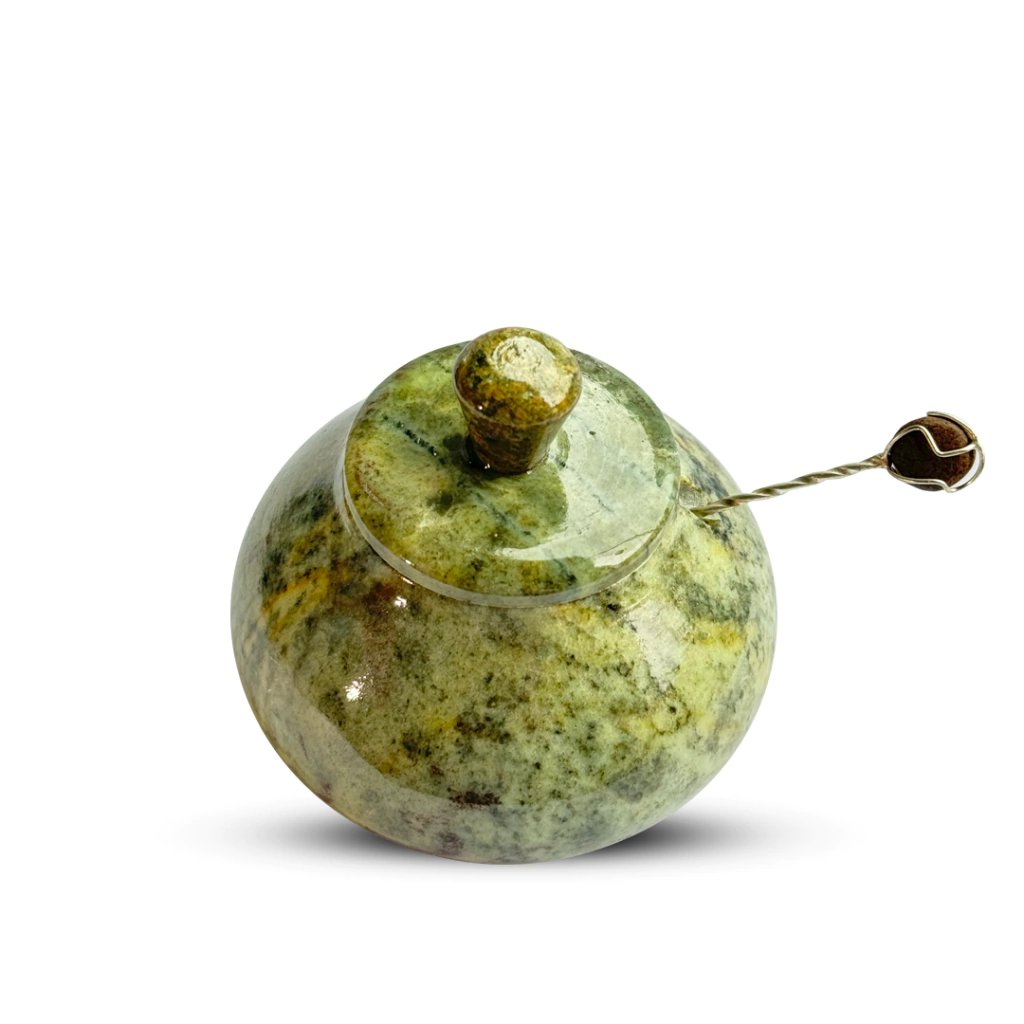 Pimenteira Medieval Pedra Sabão Envernizada