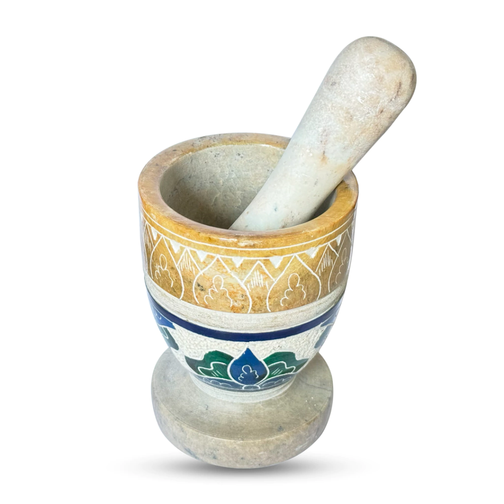 Pilão 10 cm Decorativo em Pedra Sabão com um Bordado Maravilhoso